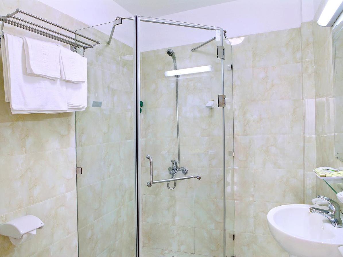 Tuan Linh Hotel Хайфонг Екстериор снимка